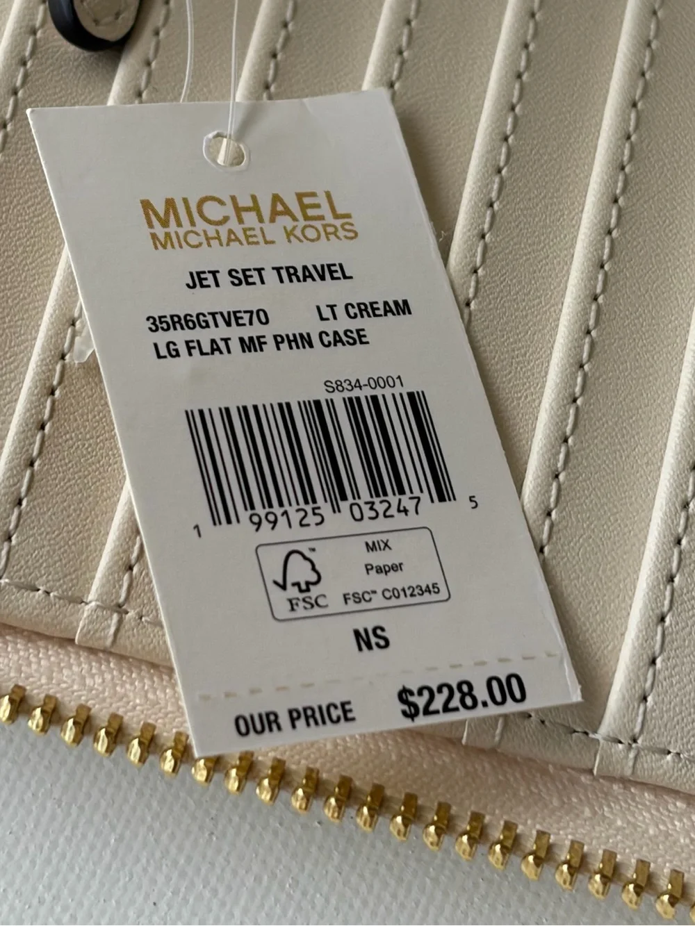 Michael Kors Cream Quilted Heart Zip-Around Wristlet